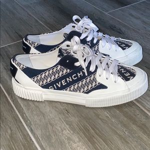 givenchy chain sneakers